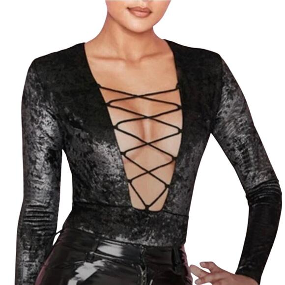 House of CB Lulu Velvet Lace Up Bodysuit - Size XS - NWT - Picture 1 of 7
